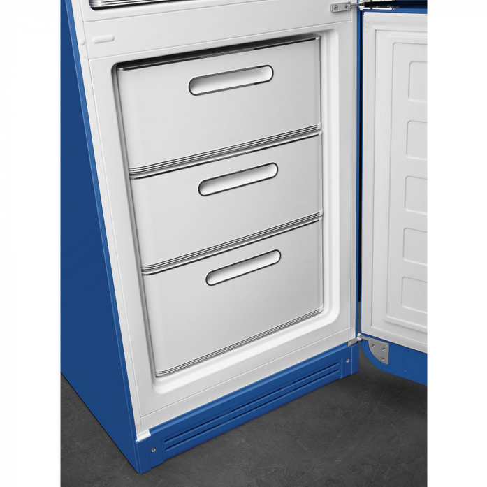 Холодильник Smeg FAB32RBE6 в магазине «На диване» в Самаре  — Выгодная цена