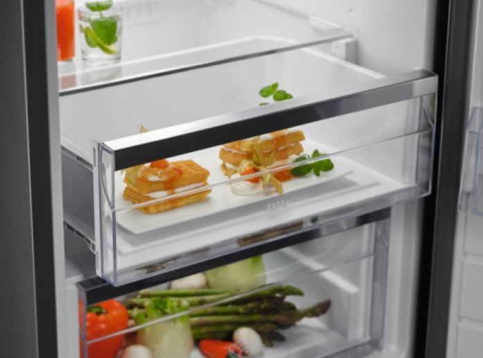 Холодильник Electrolux RRC5ME38X2 в магазине «На диване» в Самаре  — Выгодная цена