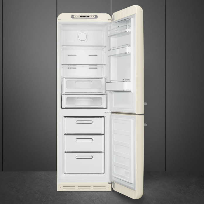 Холодильник SMEG FAB32RCR5 в магазине «На диване» в Самаре  — Выгодная цена