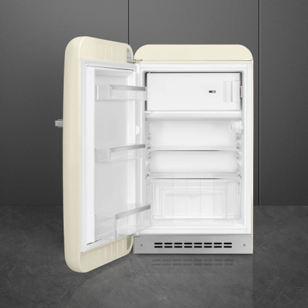 Холодильник Smeg FAB10LCR6 в магазине «На диване» в Самаре  — Выгодная цена