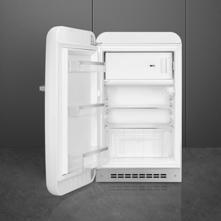 Холодильник Smeg FAB10LWH6 в магазине «На диване» в Самаре  — Выгодная цена